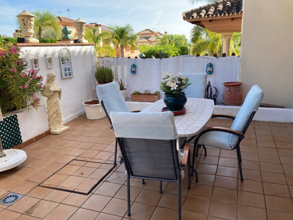 outdoor terrace
